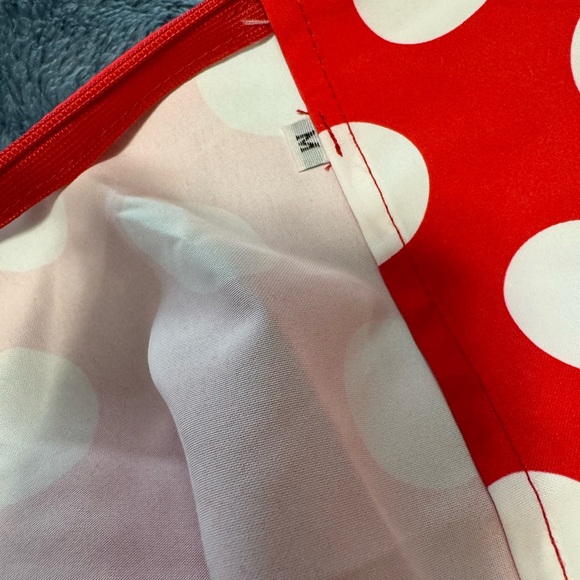 Minnie Mouse Womans Dress - Picture 3 of 4